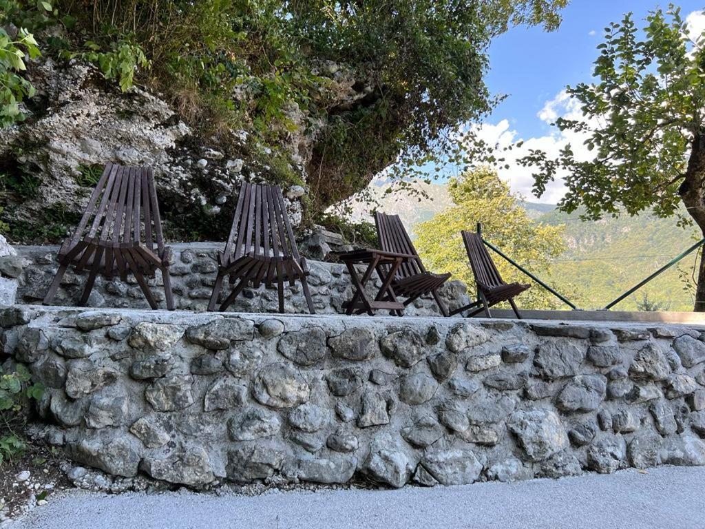 Cosy Cottage With Views Near Kobarid Esterno foto