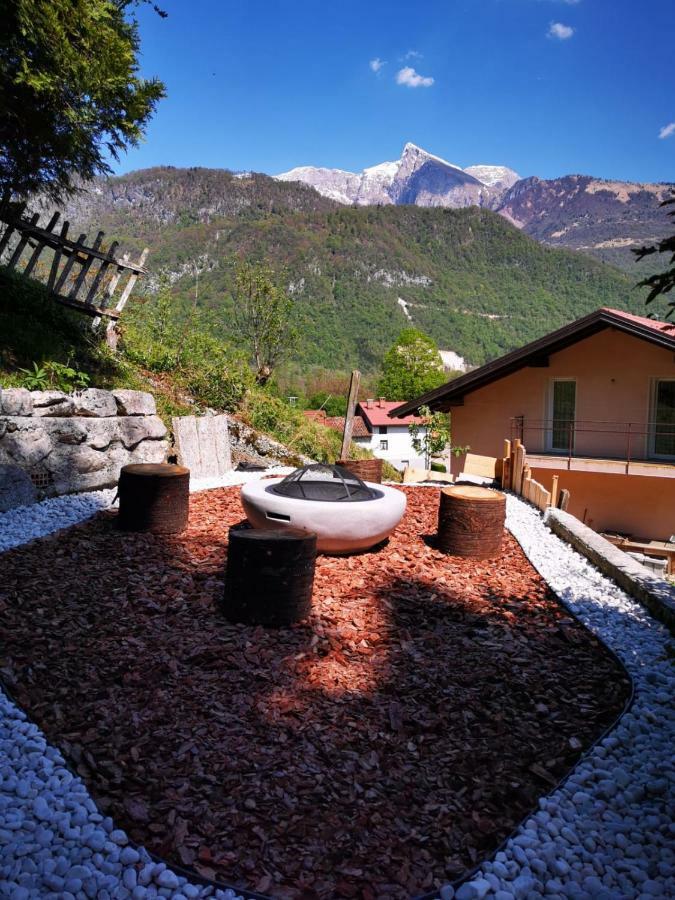 Cosy Cottage With Views Near Kobarid Esterno foto
